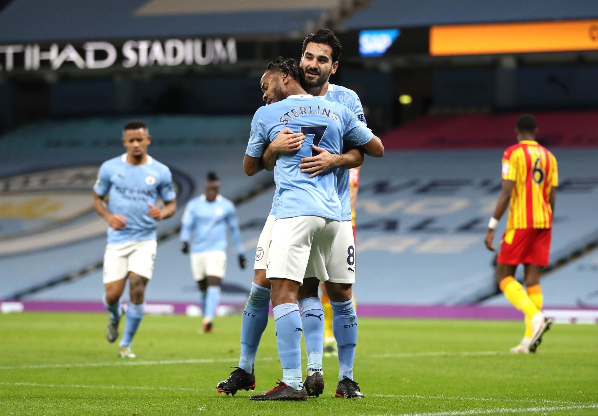 官阶段抱有 官阶段抱有